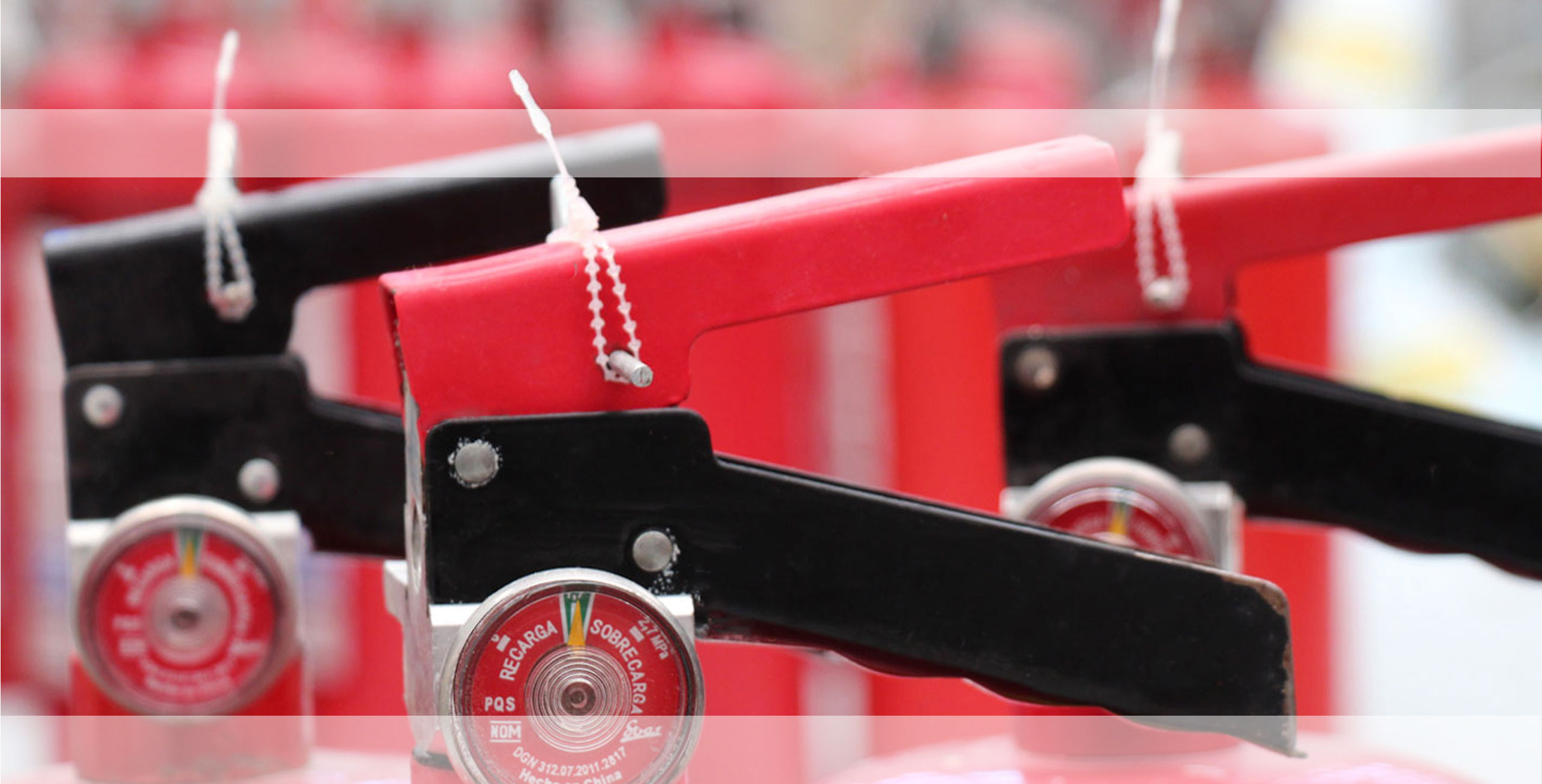 Suministro, recarga y mantenimiento de extintores.