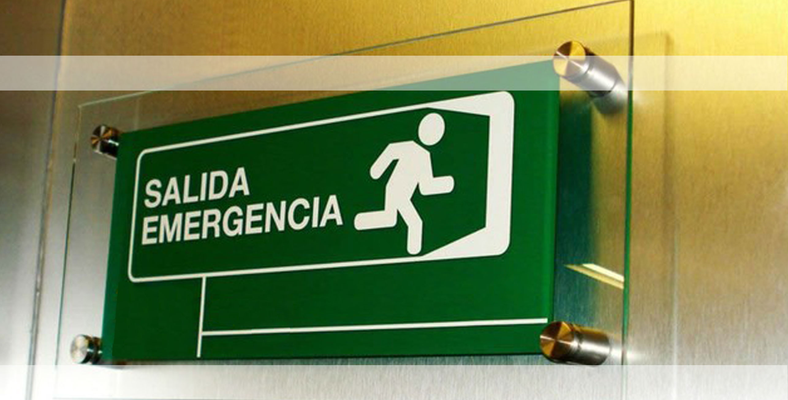 Suministro de señalamientos escolares, seguridad industrial, protección civil.